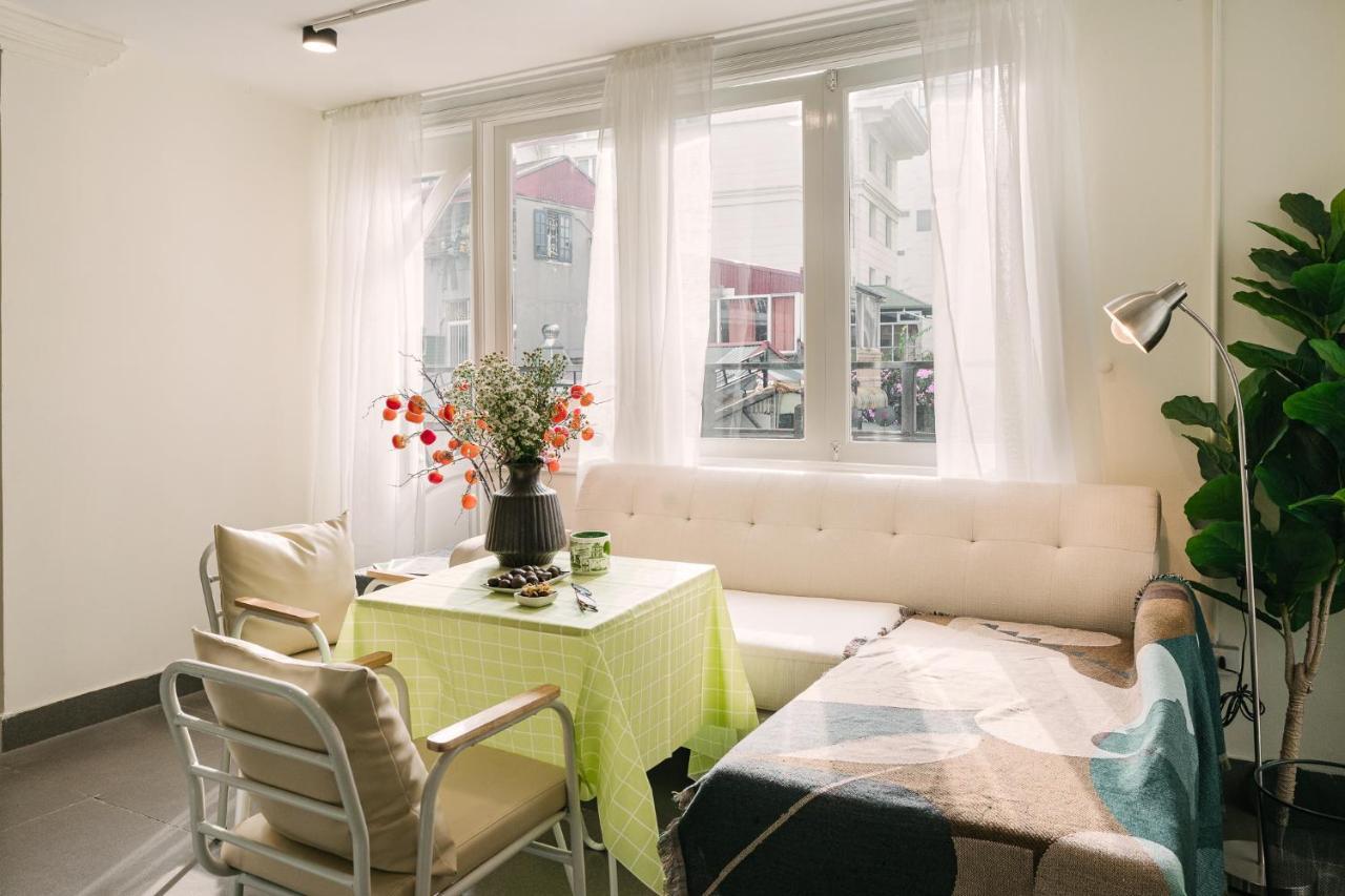 Delapong Homestay - 50M To Hoan Kiem Lake Ханой Екстериор снимка